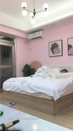 泡良大佬最新作品,【纯约良家少女&91约妹达人】,良家小少妇坠入爱河,深夜开房啪啪,口交女上各种配合,超清镜头画质完美