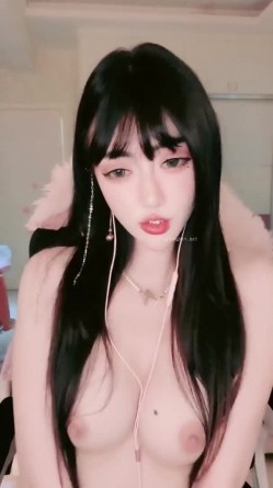 【你们的花花】 淫荡尤物高颜值反差女神! 大尺度道具自慰~大潮喷~裸舞~8小时管饱