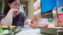 泡良最佳教程【良家故事】世风日下 这么多人妻都有着一颗出轨的心 酒店迎来送往,操的骚货嗷嗷叫好刺激!