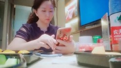 泡良最佳教程【良家故事】世风日下 这么多人妻都有着一颗出轨的心 酒店迎来送往,操的骚货嗷嗷叫好刺激!