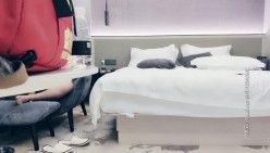 【探花99999】新晋探花 苗条00后小姐姐 胸大有料 口交啪啪 温柔配合