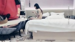 【探花99999】新晋探花 苗条00后小姐姐 胸大有料 口交啪啪 温柔配合