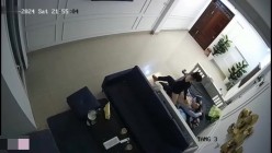 黑客破解摄像头偷拍 晚上下班前秘书被领导叫到办公室干一炮才让她回家