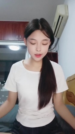 正宗校花,大学生暑假赚零花钱,【小草莓真好吃 】,宿舍狂欢,奶子挺大挺美,小姐姐清纯可爱