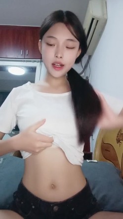 正宗校花,大学生暑假赚零花钱,【小草莓真好吃 】,宿舍狂欢,奶子挺大挺美,小姐姐清纯可爱