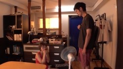 DVAJ-543 家出してきた巨乳妹とメチャ狭いワンルームで密着ムラムラ同居生活 深田結梨