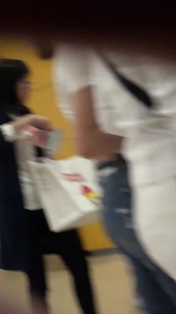 美女如云正街大神极限抄底超多气质小姐姐裙内，各种性感内裤骚丁超级养眼