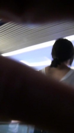 美女如云正街大神极限抄底超多气质小姐姐裙内，各种性感内裤骚丁超级养眼