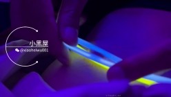 最新流出新时代网黄V信推特人气调教大咖xiaoheiwu私拍,多位极品小姐姐啪啪露出野战调教各种花样完整版