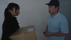 MOON-026 股割れTバックを履いた美人OLは5分しかない休憩時間にスカートもストッキングも脱がず社内で即ハメ不倫中出しSEXを楽しむ 水川潤
