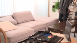 MIMK-157 実写版オナホ販売員のお仕事は大変です! 総販売数26,000部超!人気作を実写化! 新村あかり