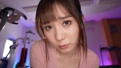 DASS-402 ゼロ距離でオッパイとマ〇コを独占しながら巨乳トレーナーにシコシコ射精管理される寸止め淫語オナサポ 五日市芽依